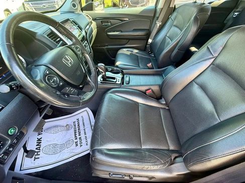 Used 2017 Honda Ridgeline RTL-E image 10