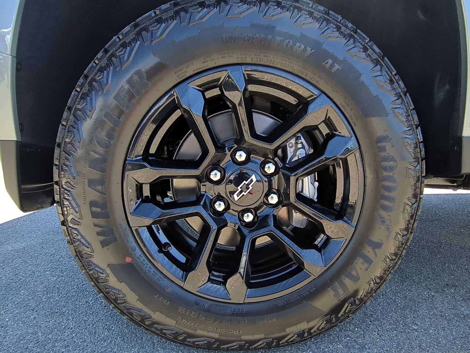 New 2026 Chevrolet Colorado Z71 w/ Midnight Edition AWD/4WD image 29