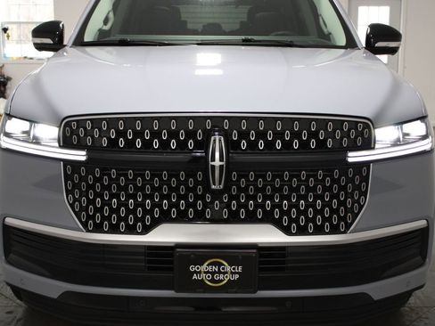 New 2026 Lincoln Navigator Reserve image 64