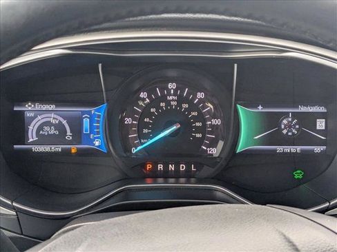 Used 2016 Ford Fusion SE image 8