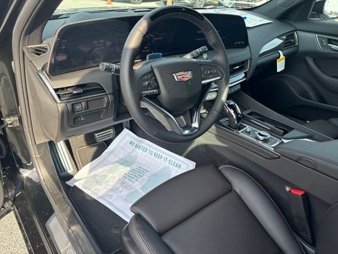 New 2026 Cadillac CT5 Sport w/ Technology Package image 10