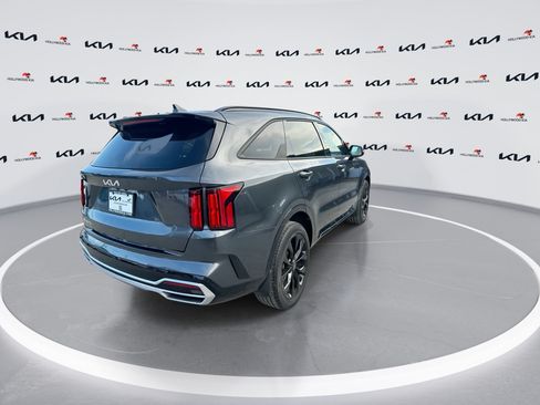 Certified 2023 Kia Sorento SX FWD image 8