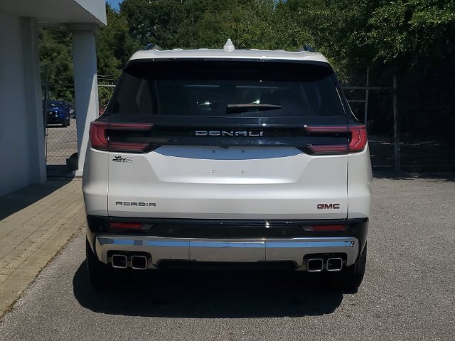 Used 2024 GMC Acadia Denali FWD image 8