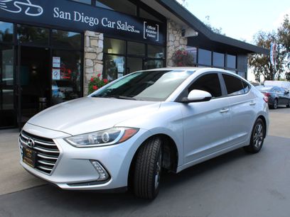 Used 2017 Hyundai Elantra SE w/ SE A/T Tech Package 03