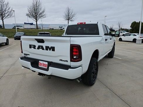 New 2026 RAM 2500 Big Horn AWD/4WD image 6
