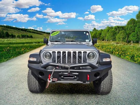 Used 2020 Jeep Gladiator Sport w/ Quick Order Package 24S AWD/4WD image 8