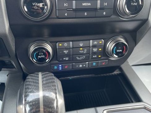 Used 2020 Ford F150 Raptor w/ Equipment Group 802A Luxury image 15