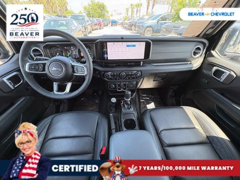 Used 2024 Jeep Wrangler High Altitude AWD/4WD image 23