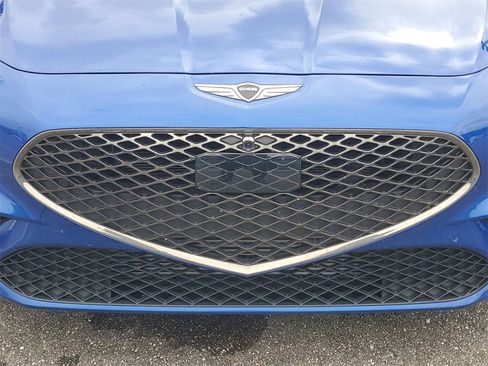 Used 2024 Genesis G70 3.3T Advanced w/ Sport Prestige Package image 5