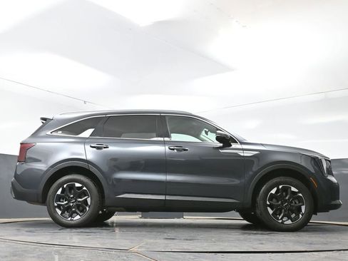 Used 2024 Kia Sorento S AWD/4WD image 48