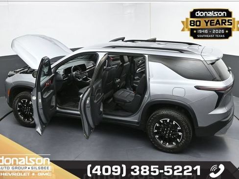 Used 2024 Chevrolet Traverse Z71 AWD/4WD image 27