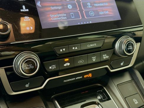 Used 2020 Honda CR-V Touring image 19