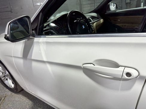 Used 2017 BMW 330i Sedan RWD image 11