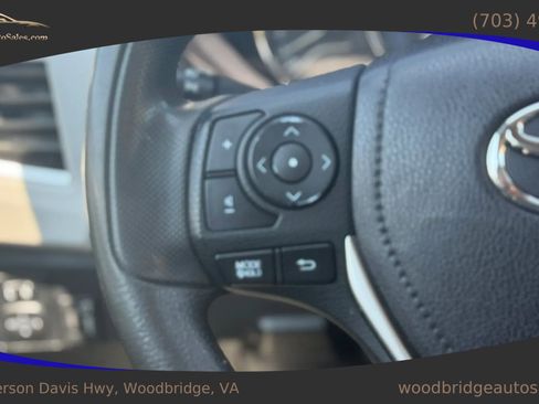 Used 2016 Toyota Corolla LE FWD image 20