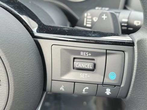 Used 2023 Nissan Rogue SV AWD/4WD image 20