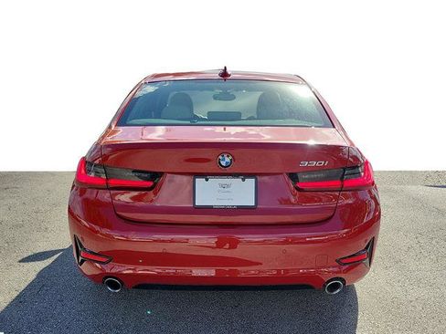 Used 2021 BMW 330i Sedan w/ Premium Package image 23