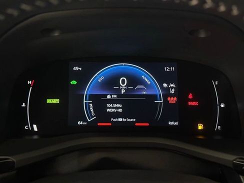 Used 2026 Toyota Camry SE FWD image 15