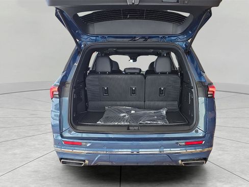 New 2026 Buick Enclave Avenir w/ Super Cruise Package image 29