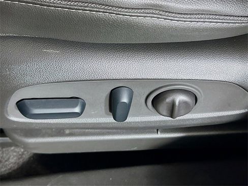 Used 2023 Buick Encore GX Preferred w/ Cold Weather Comfort Package image 18