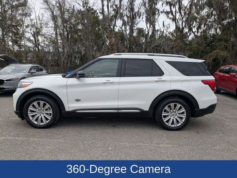 Certified 2022 Ford Explorer King Ranch w/ Premium Technology Package image 8