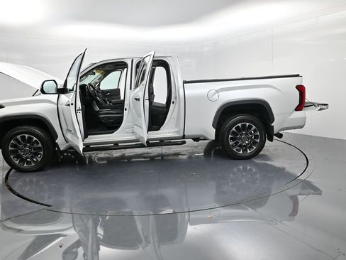 Used 2022 Toyota Tundra Limited image 73