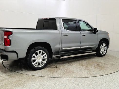 New 2026 Chevrolet Silverado 1500 High Country AWD/4WD image 7