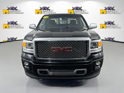 Used 2014 GMC Sierra 1500 Denali w/ Suspension Package, Off-Road AWD/4WD image 2