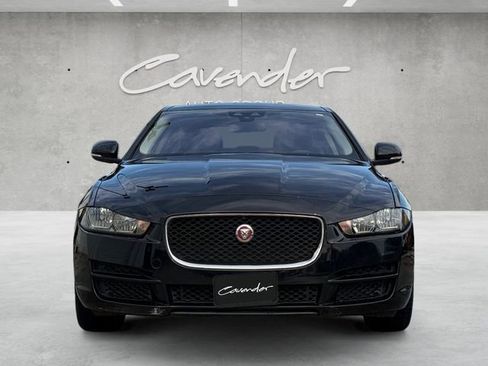 Used 2017 Jaguar XE RWD image 18