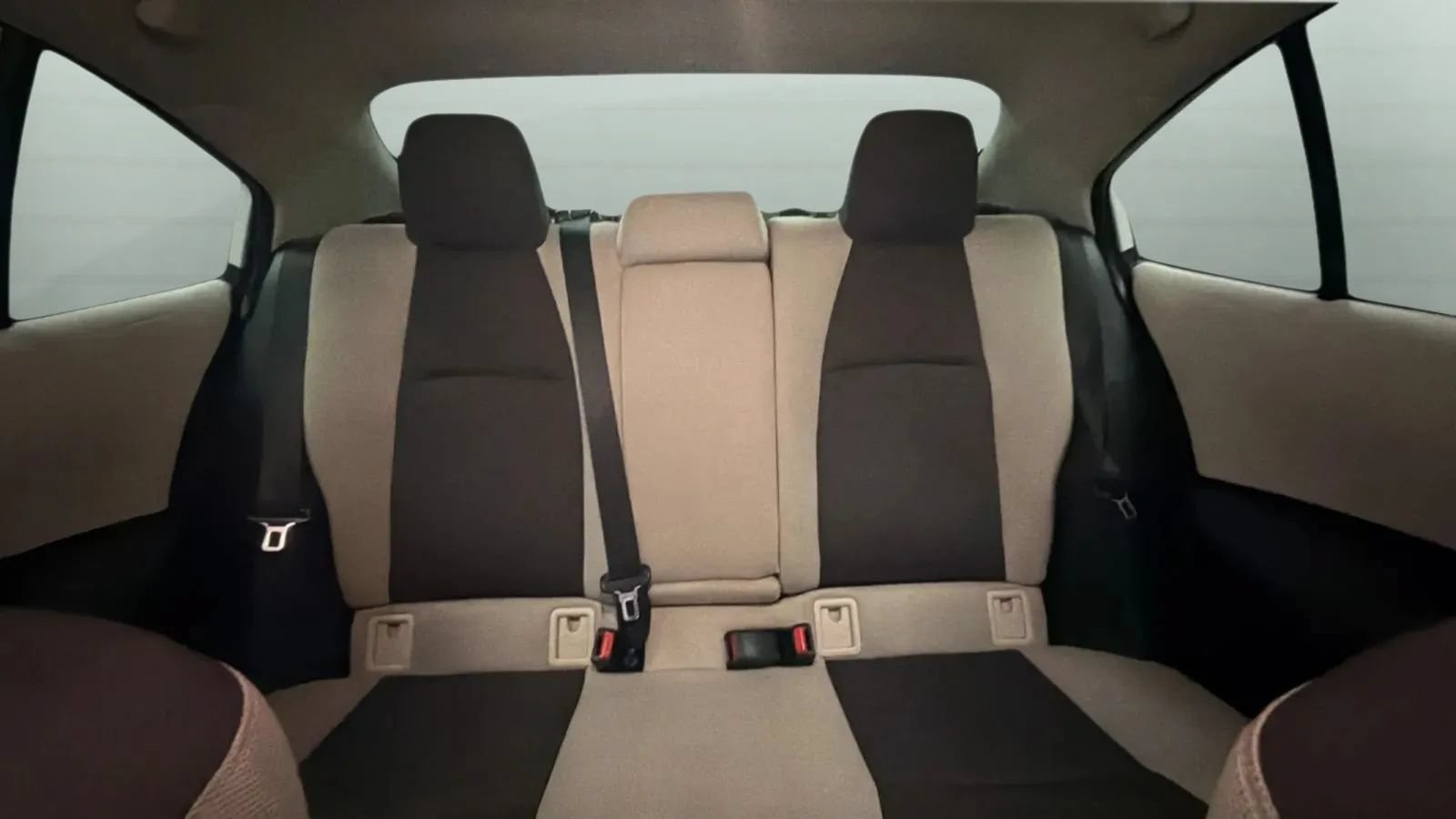 Used 2023 Toyota Corolla LE w/ Carpet Mat Package (TMS) FWD image 19