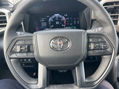 Used 2025 Toyota Sequoia Limited w/ TRD Off-Road Package AWD/4WD image 70