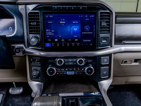 Used 2024 Ford F150 Platinum w/ Equipment Group 703A Plus image 25