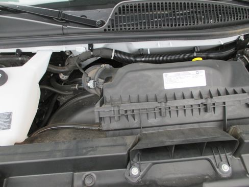 Used 2025 Chevrolet Express 3500 LT w/ LT Preferred Equipment Group RWD image 20
