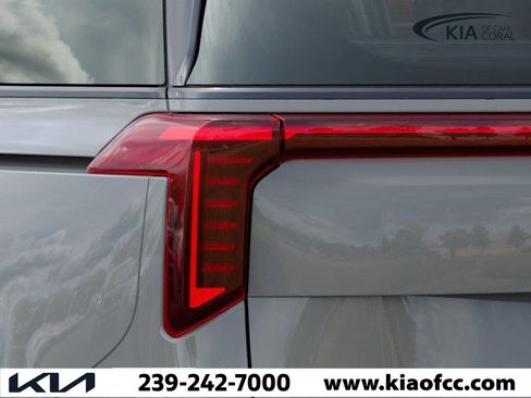 New 2026 Kia Carnival SX Prestige image 11
