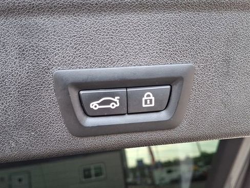 Used 2022 BMW X6 M w/ Competition Package image 25