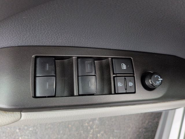 Used 2024 Toyota Camry SE w/ Convenience Package FWD image 17