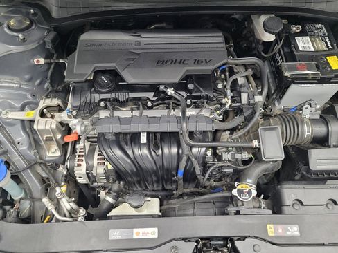 Used 2024 Hyundai Elantra SEL w/ Convenience Package FWD image 30