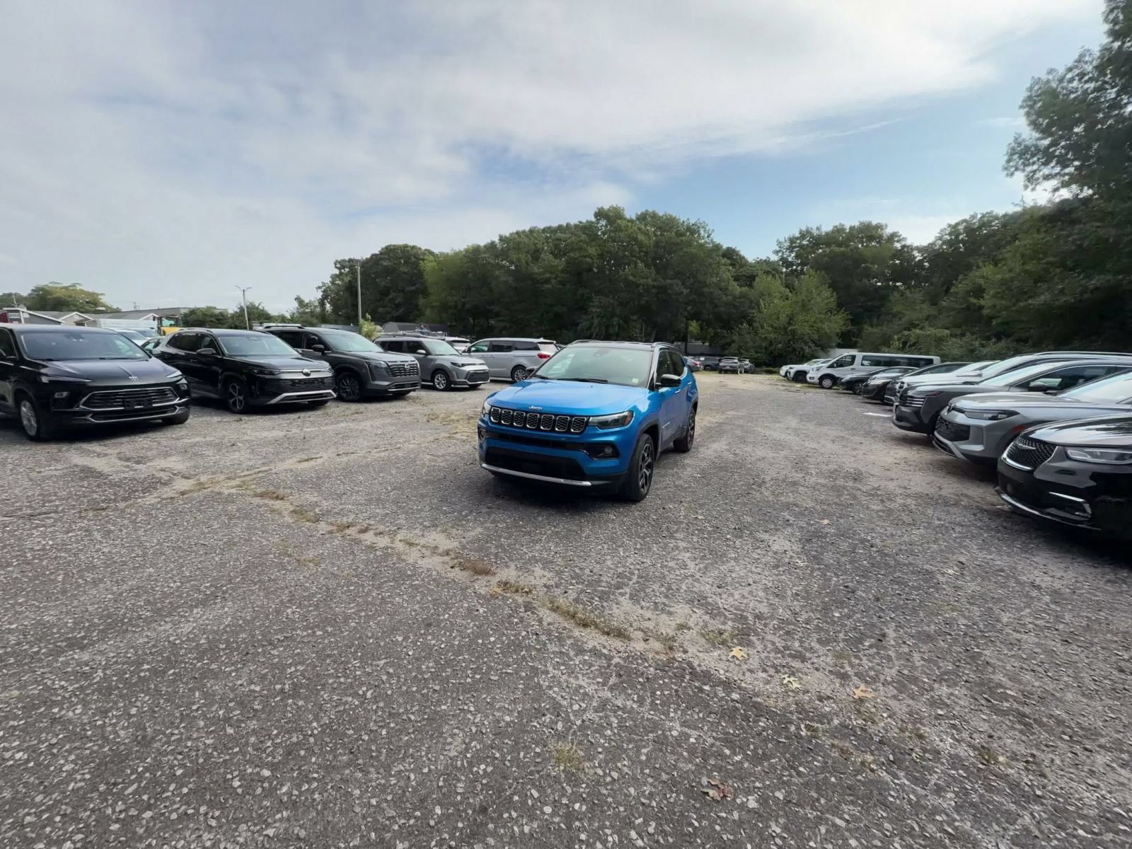Used 2025 Jeep Compass Limited AWD/4WD image 8
