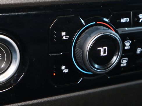 Used 2023 Chevrolet Silverado 1500 RST image 6