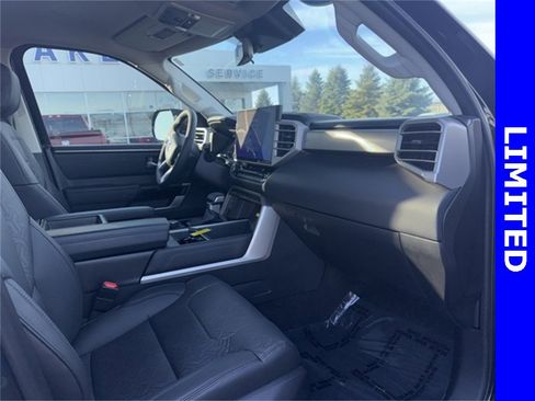 Used 2023 Toyota Tundra Limited image 9