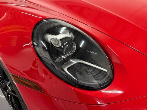 Used 2023 Porsche 911 Carrera image 6
