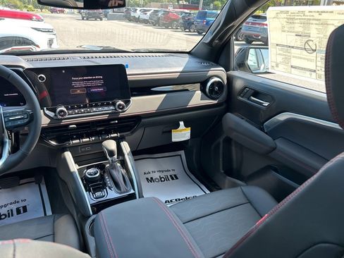 New 2026 Chevrolet Colorado Z71 w/ Z71 Convenience Package 2 image 13