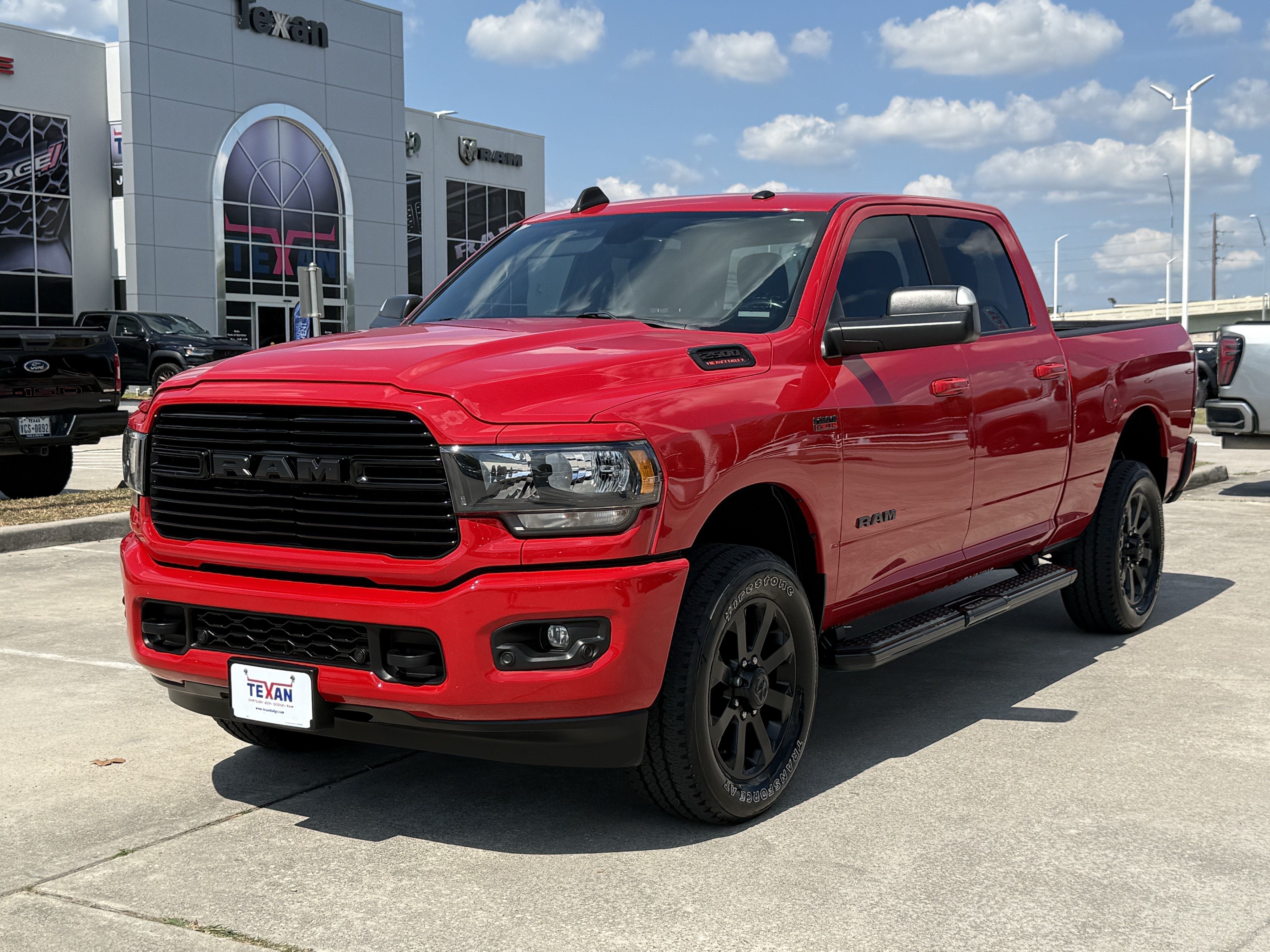 Used 2020 RAM 2500 Lone Star w/ Night Edition AWD/4WD image 9