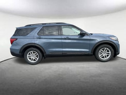 New 2026 Ford Explorer Active w/ Active Comfort Package image 6