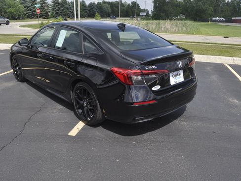 Certified 2022 Honda Civic Sport image 5