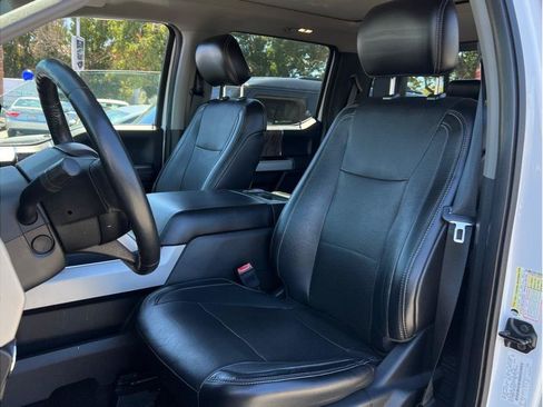 Used 2019 Ford F250 Lariat w/ Lariat Ultimate Package AWD/4WD image 8