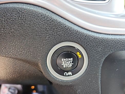 Used 2023 Dodge Charger GT image 28