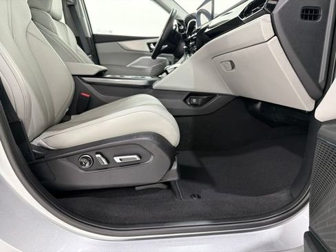 Certified 2026 Acura MDX SH-AWD w/ Technology Package image 22