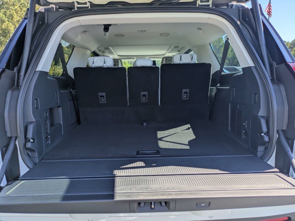 New 2027 Ford Expedition Max Platinum w/ Driver's Package AWD/4WD image 36