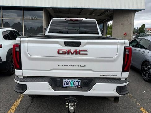 Used 2025 GMC Sierra 3500 Denali w/ Denali Reserve Package AWD/4WD image 6