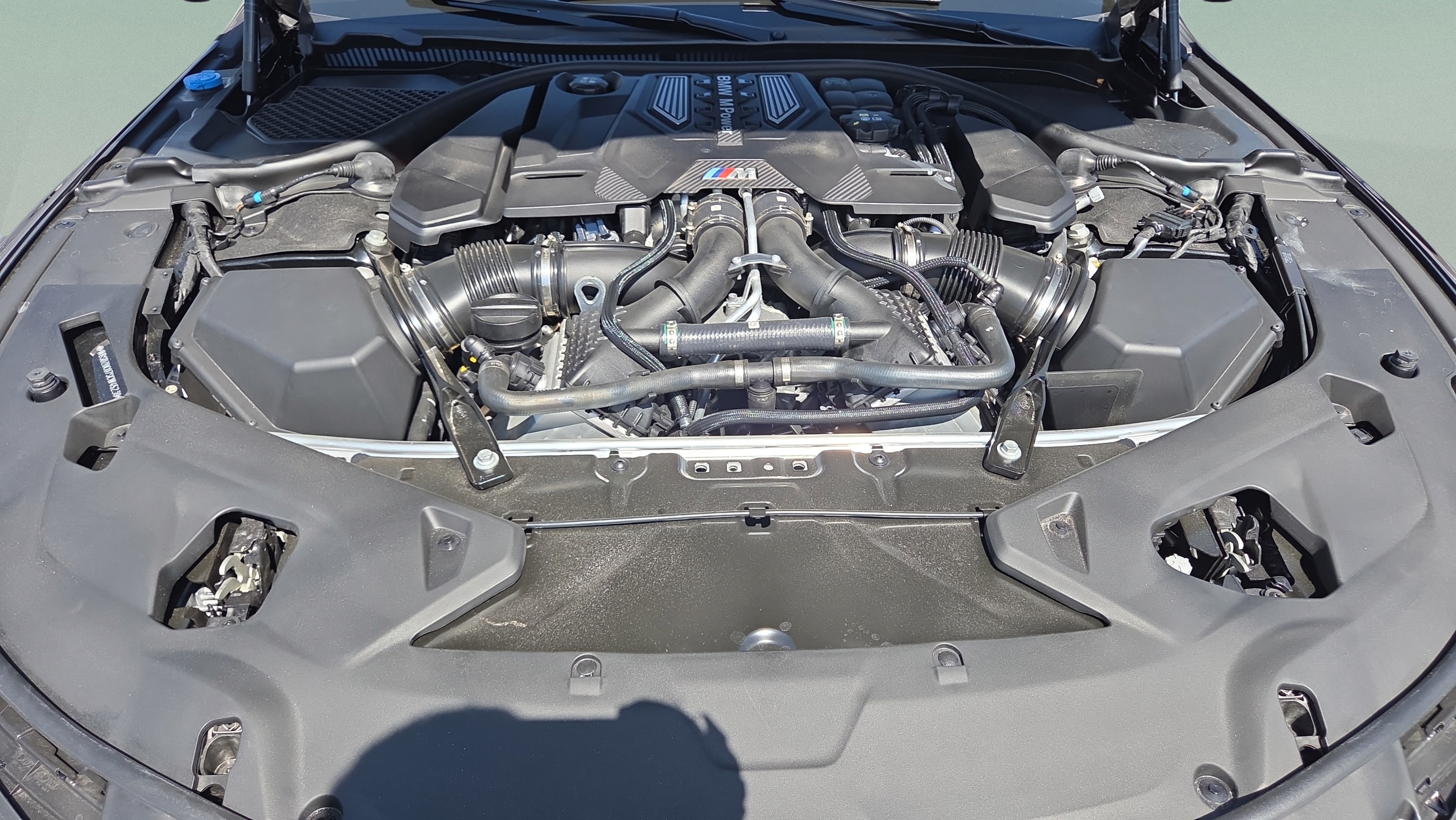 Used 2025 BMW M8 Competition AWD/4WD image 19